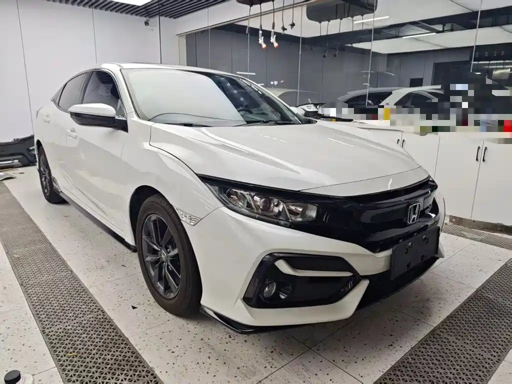 Honda Civic 2021 — фото 4