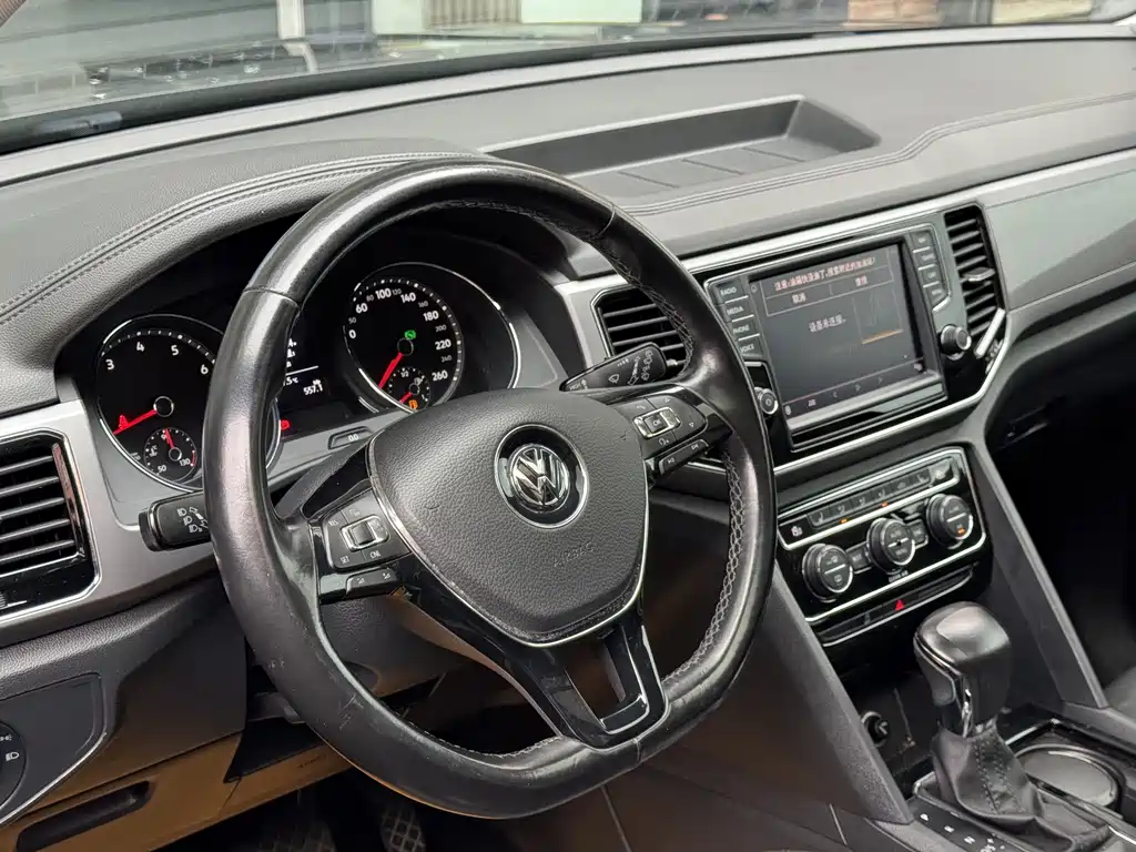 Volkswagen Teramont 2018 — фото 17