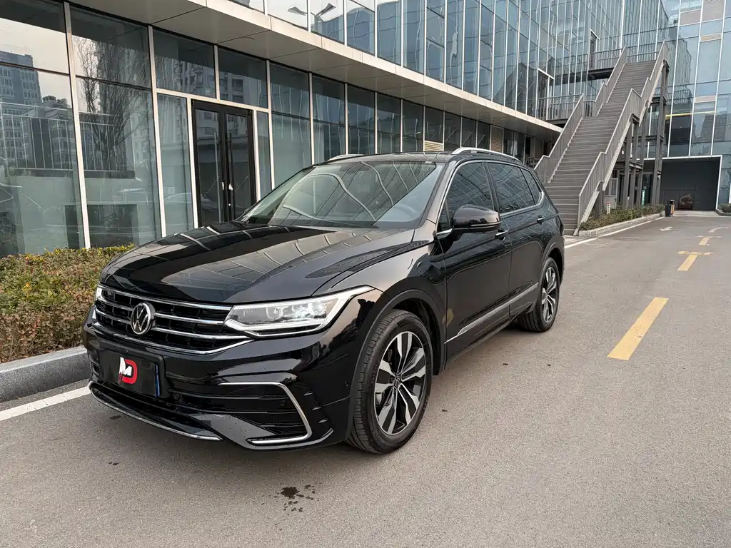 Volkswagen Tiguan L 2025