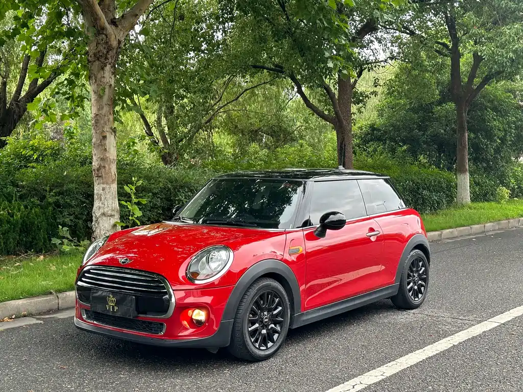 MINI Mini 2018