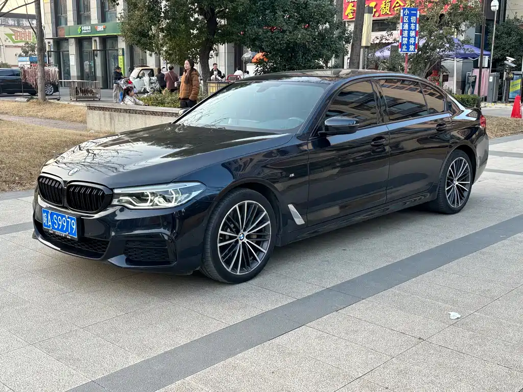 BMW 5 Series 2020