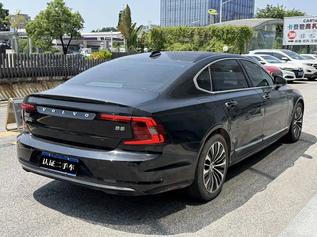 Volvo S90 2022 — фото 4