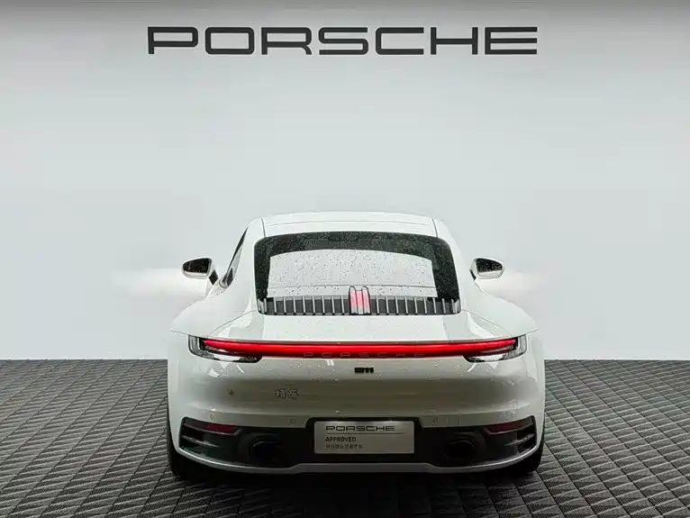 Porsche 911 2023 — фото 5