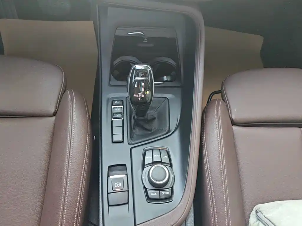 BMW X1 2020 — фото 14