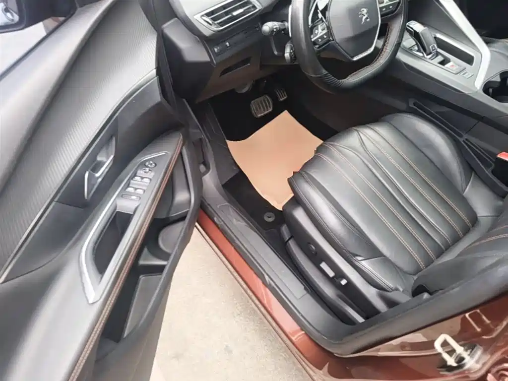 Peugeot 4008 2018 — фото 16