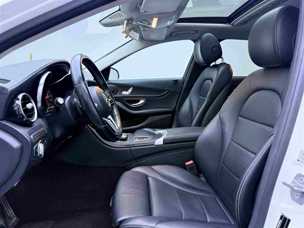 Mercedes-Benz C-Class 2019 — фото 5