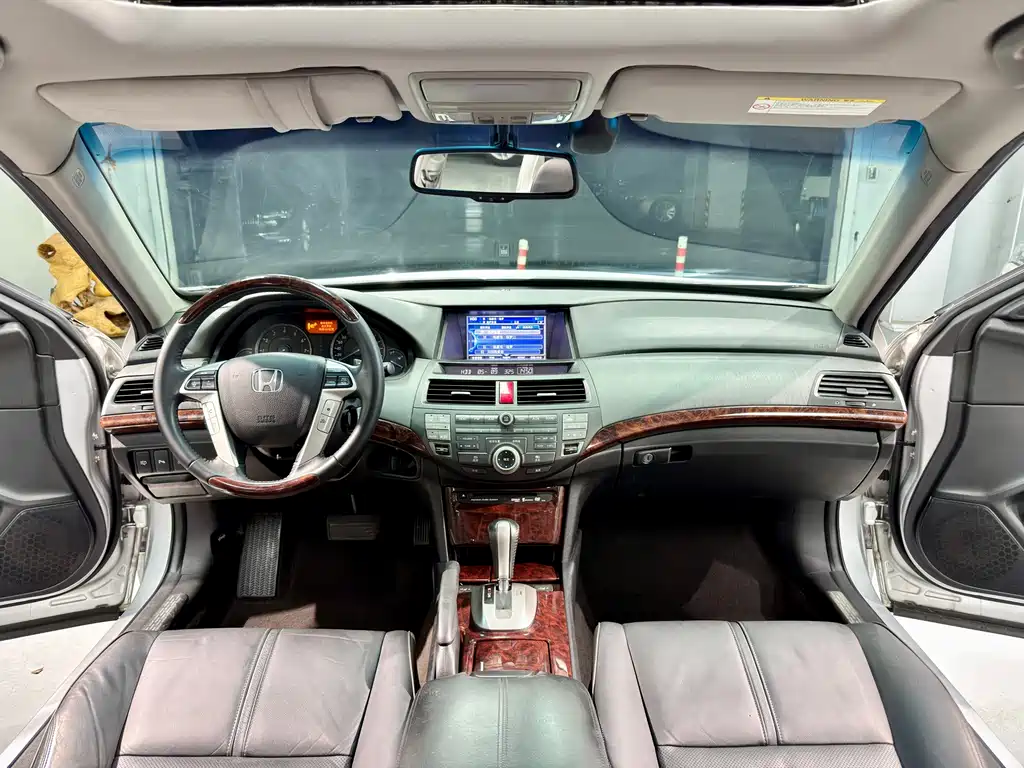 Honda Crosstour 2013 — фото 14