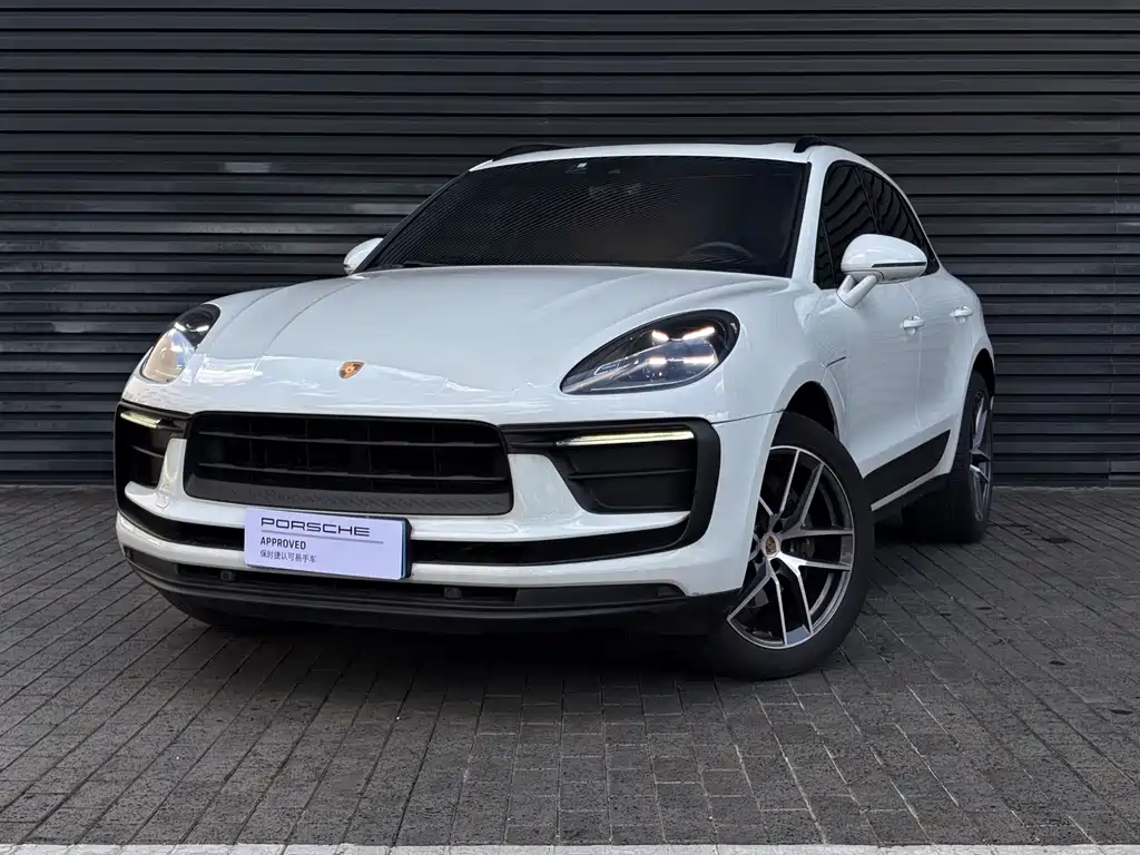 Porsche Macan 2022 — фото 1