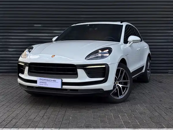 Porsche Macan 2022
