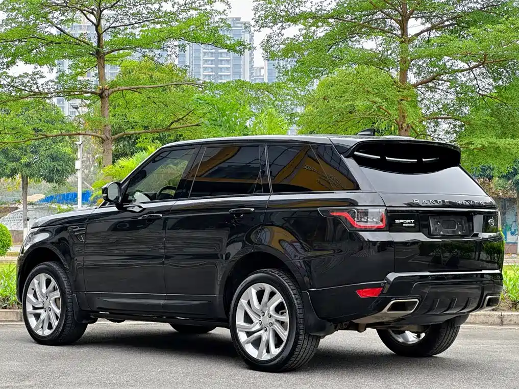 Land Rover Range Rover Sport 2018 — фото 6