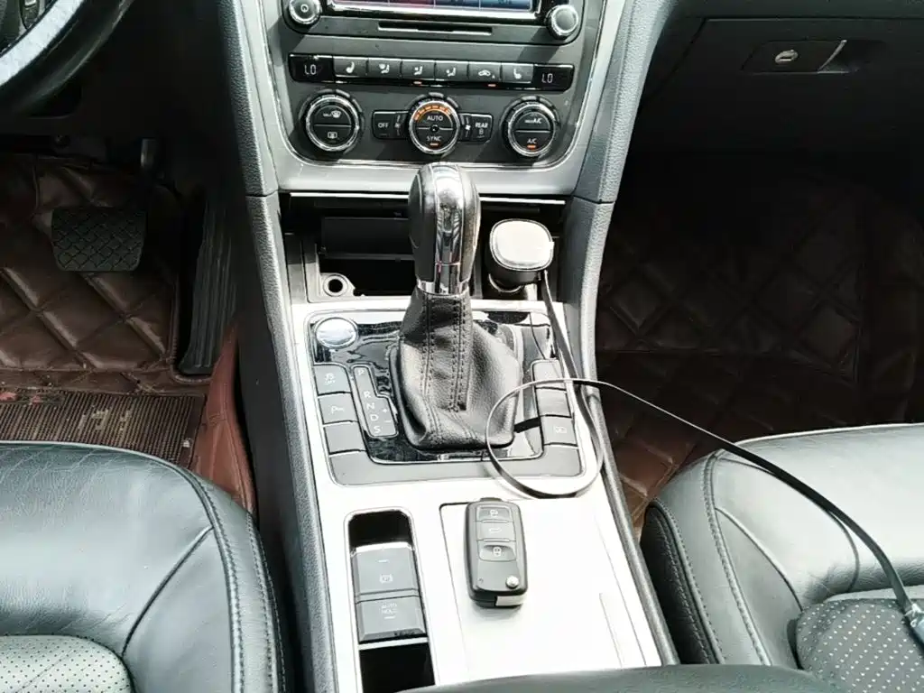 Volkswagen Passat 2015 — фото 14