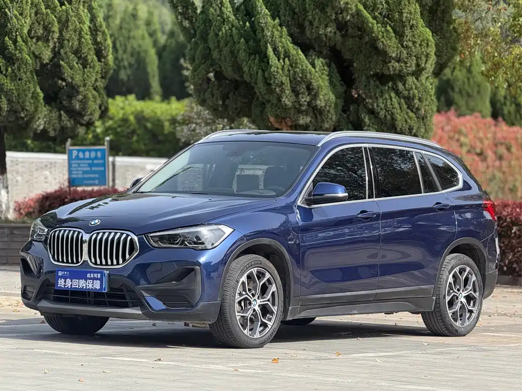 BMW X1 2020 — фото 1