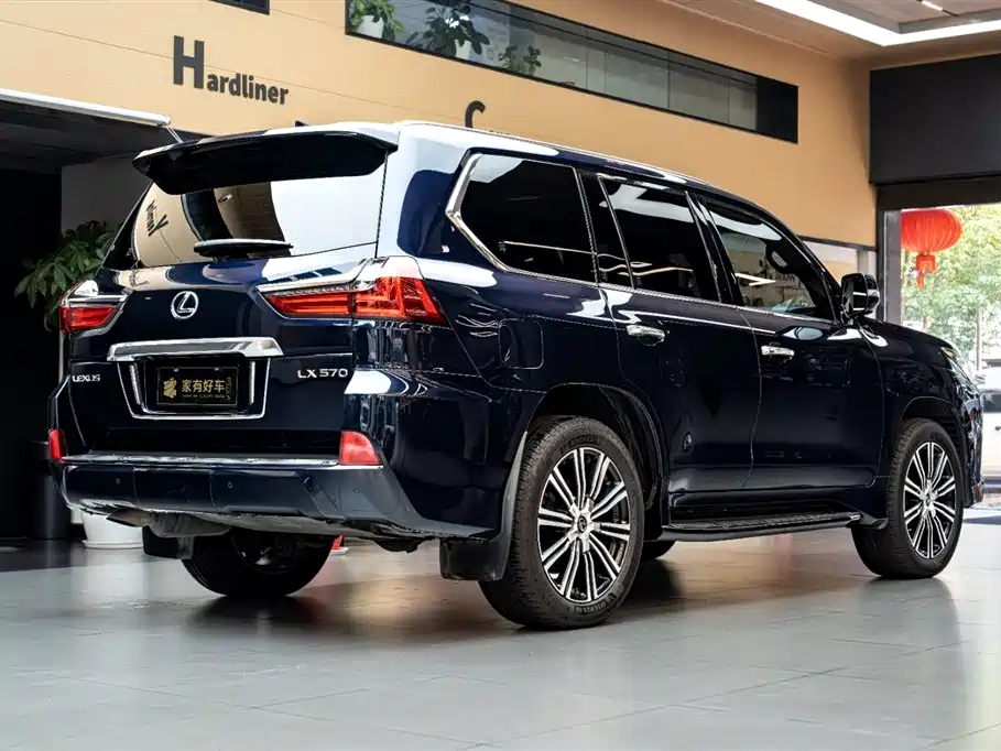 Lexus LX 2019 — фото 4
