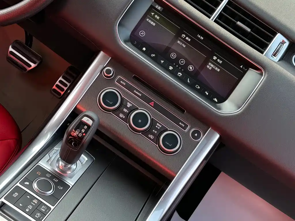Land Rover Range Rover Sport 2017 — фото 22