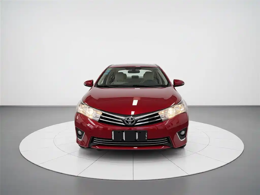 Toyota Corolla 2015 — фото 3