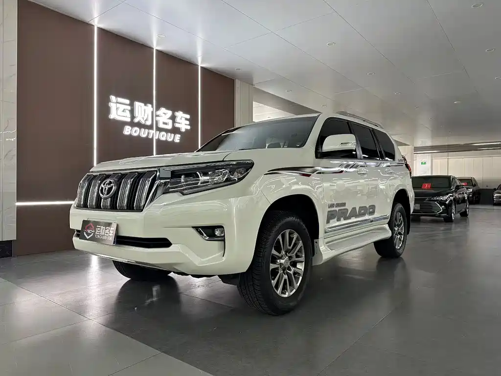 Toyota Prado 2020 — фото 1