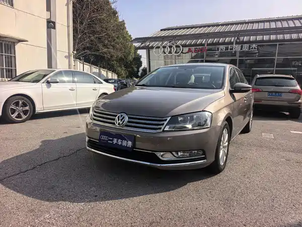 Volkswagen Magotan 2016
