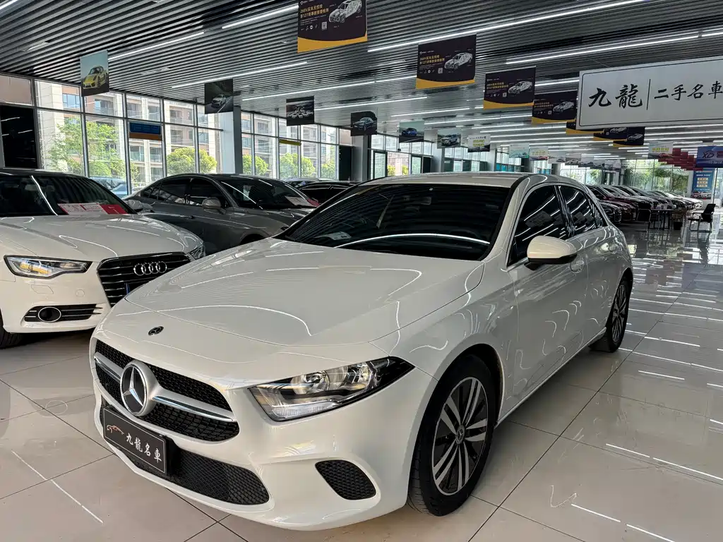 Mercedes-Benz A-Class 2021 — фото 1