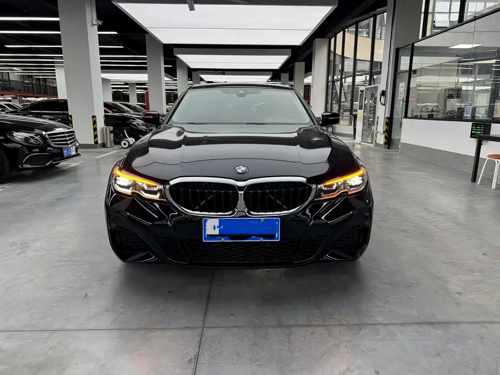 BMW 3 Series 2020