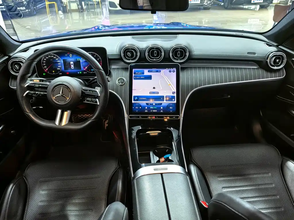 Mercedes-Benz C-Class 2022