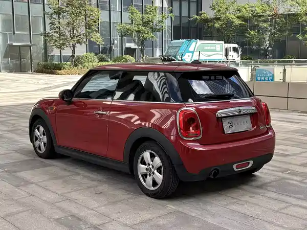 MINI 2017