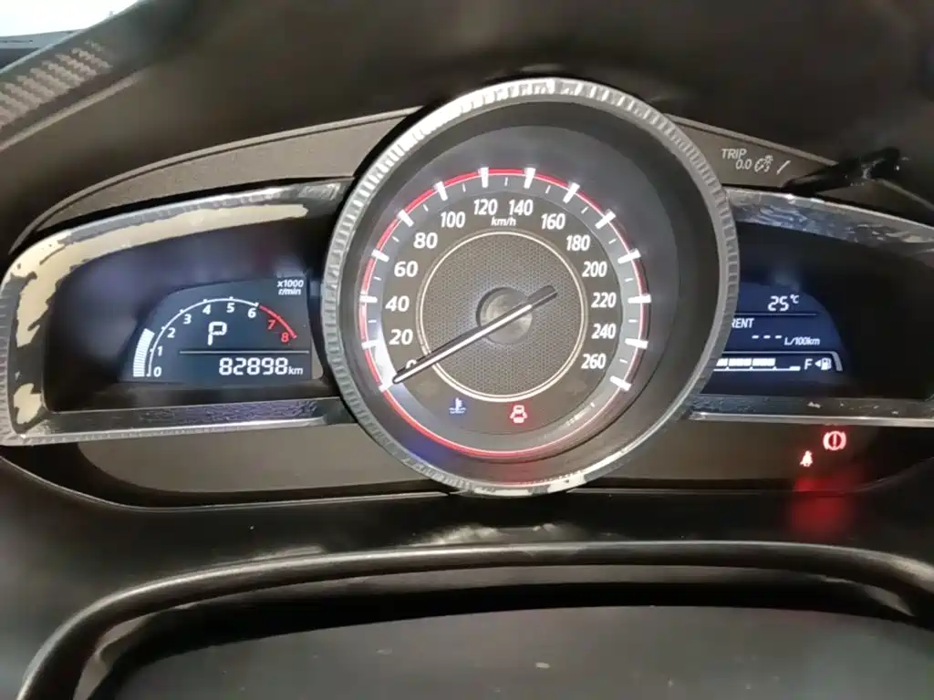 Mazda 3 Axela 2016 — фото 12