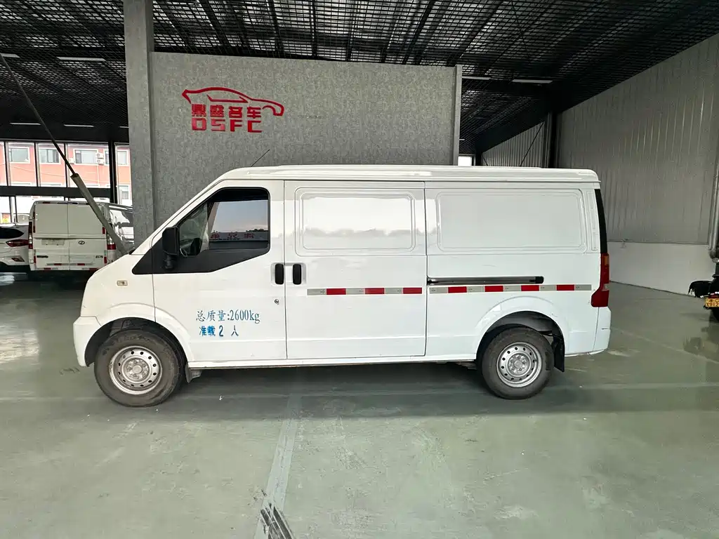 Ruichi EC35 2021