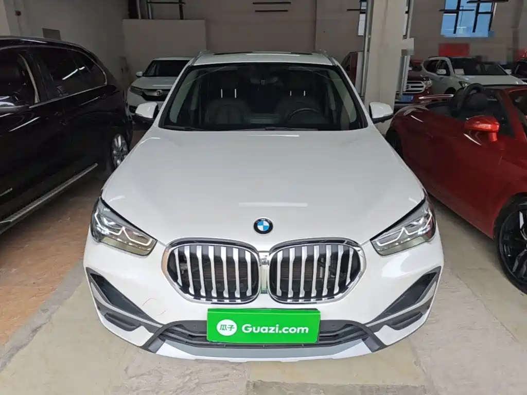 BMW X1 2020 — фото 3
