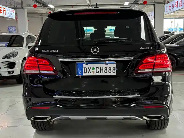 Mercedes-Benz GLE 2016