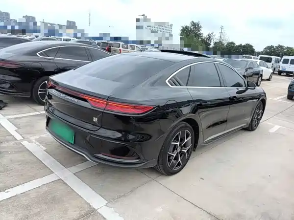 BYD Han 2024