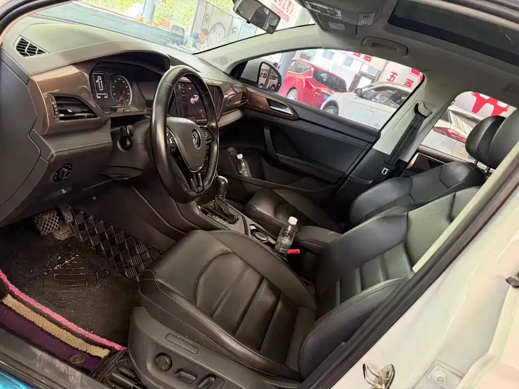 Volkswagen Tharu 2022