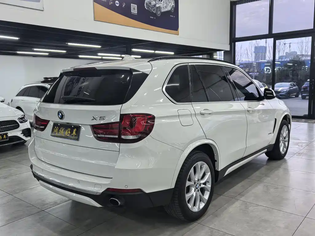 BMW X5 2015 — фото 7