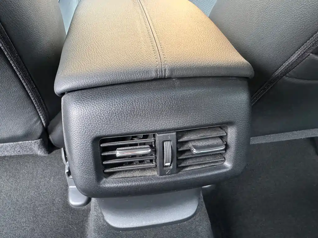 Honda Accord 2017 — фото 10