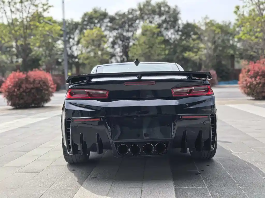 Chevrolet Camaro 2018 — фото 8
