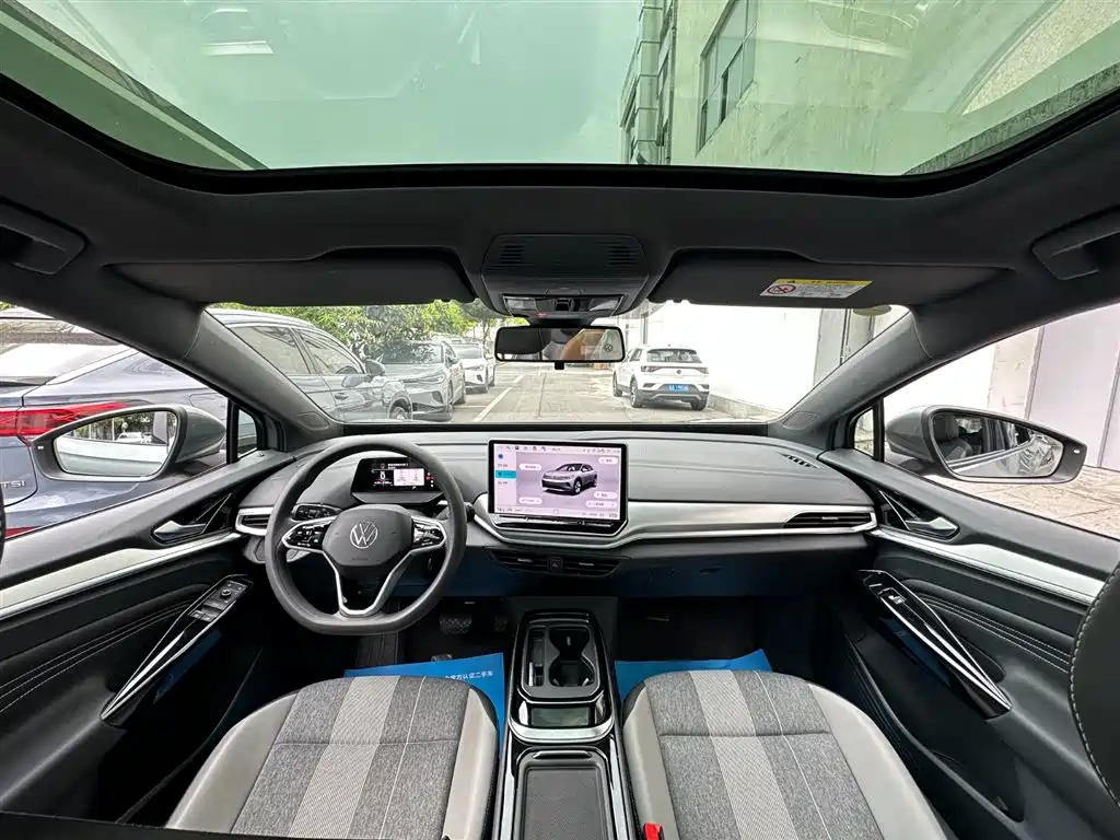Volkswagen ID 4 CROZZ 2025
