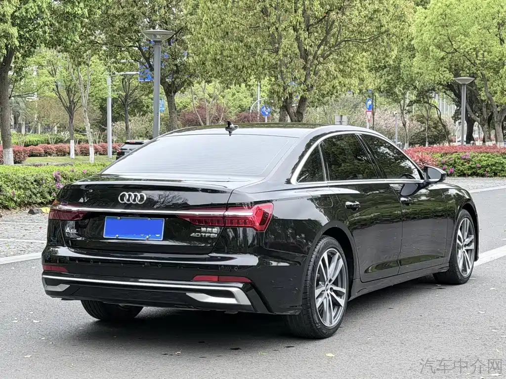 Audi A6L 2023 — фото 7