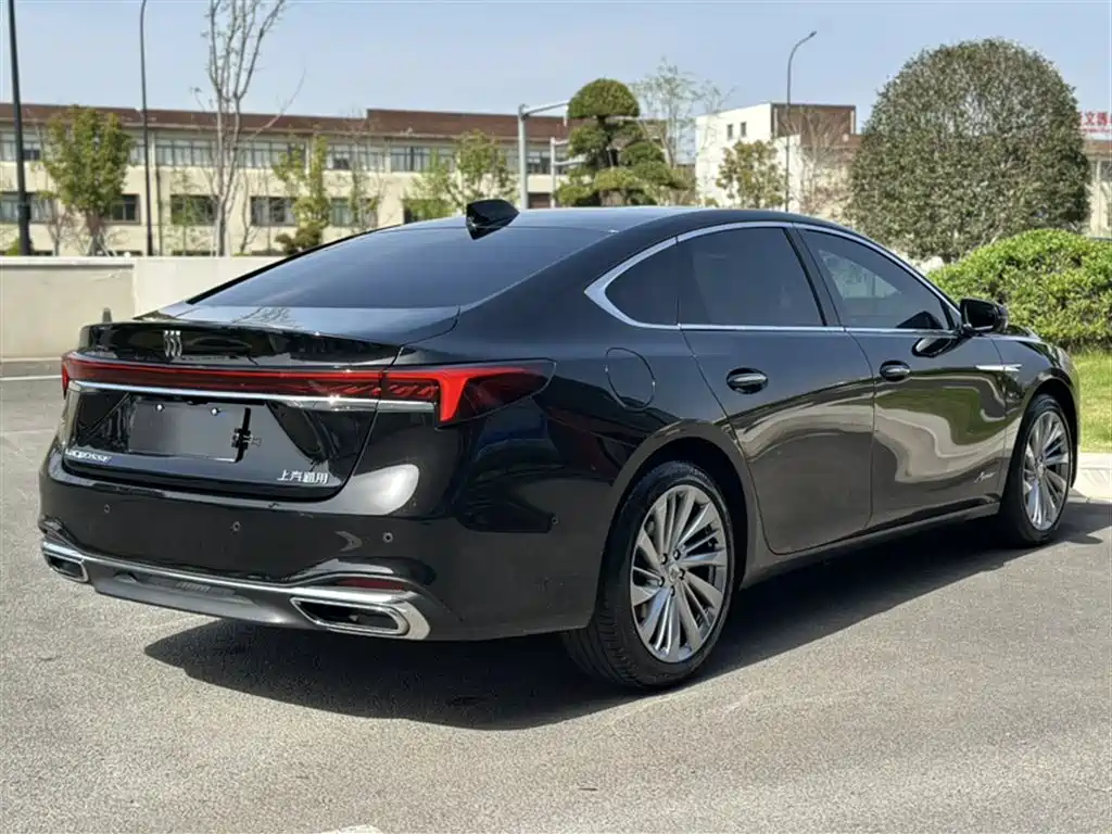 Buick LaCrosse 2024 — фото 11
