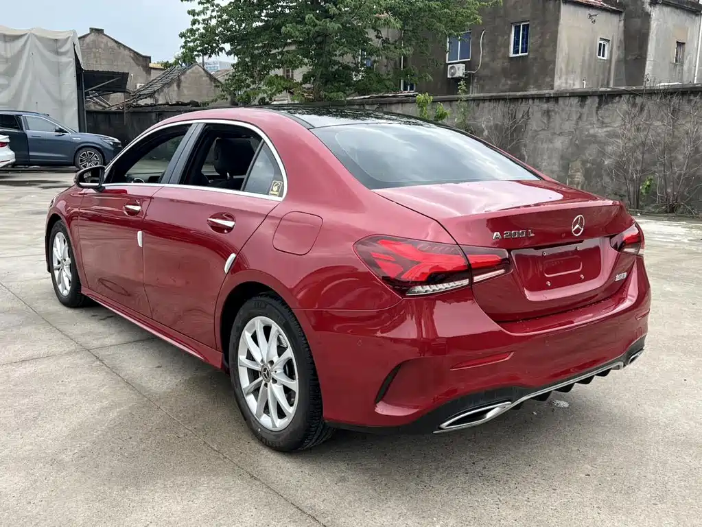 Mercedes-Benz A-Class 2020 — фото 16