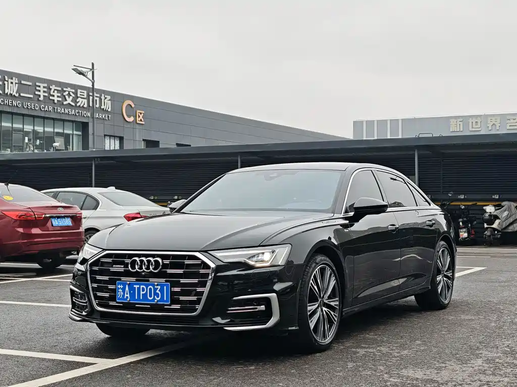Audi A6L 2024 — фото 1