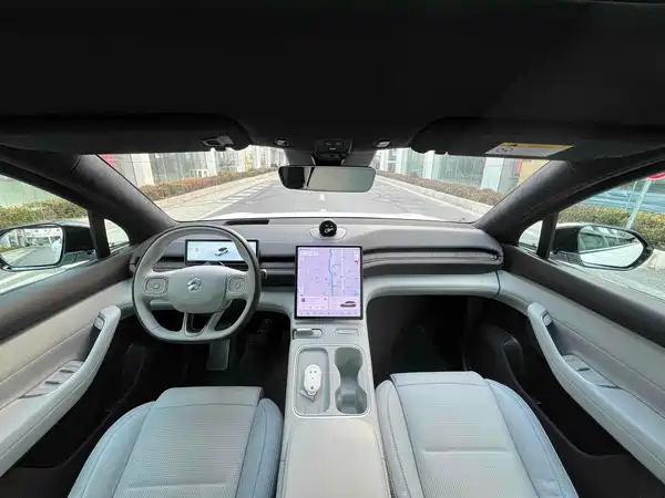NIO ES6 2024