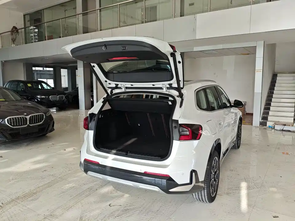BMW X1 2025 — фото 6