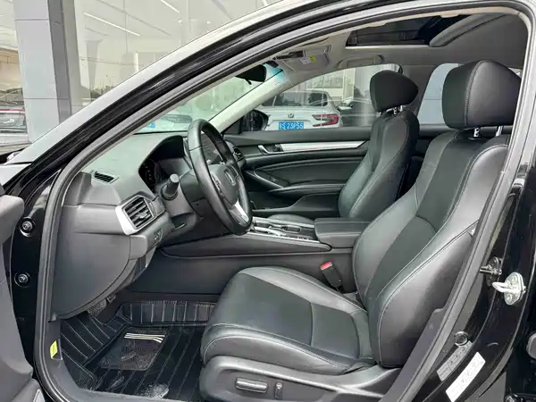 Honda Accord 2023