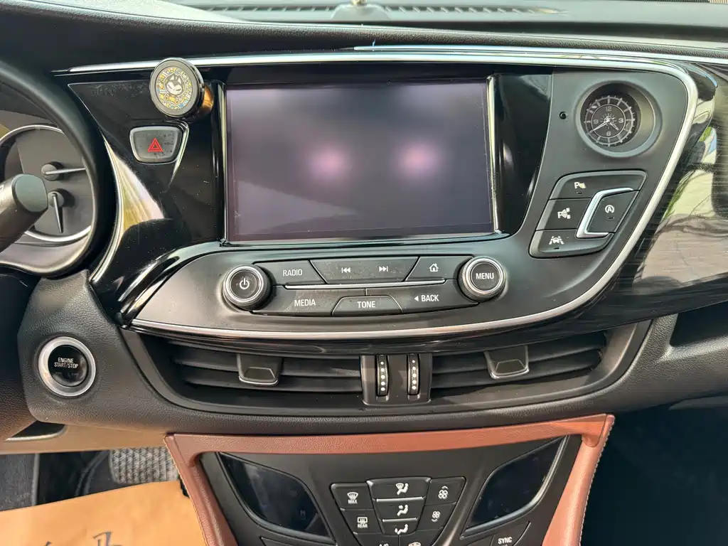 Buick Envision Plus 2020 — фото 14