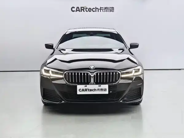 BMW 5 Series 2021