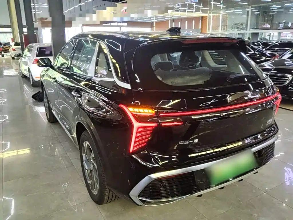 Hongqi HS3 PHEV 2026 — фото 5