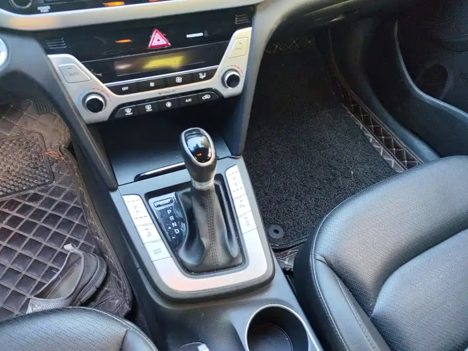 Hyundai Celesta 2017 — фото 16