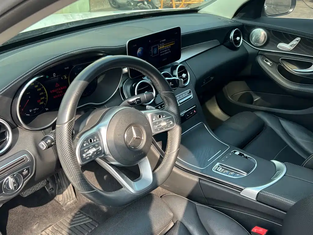 Mercedes-Benz C-Class 2020 — фото 11