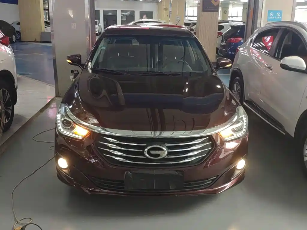 GAC Trumpchi GA6 2017 — фото 3