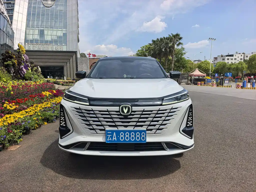 Changan CS75 PLUS 2023 — фото 2