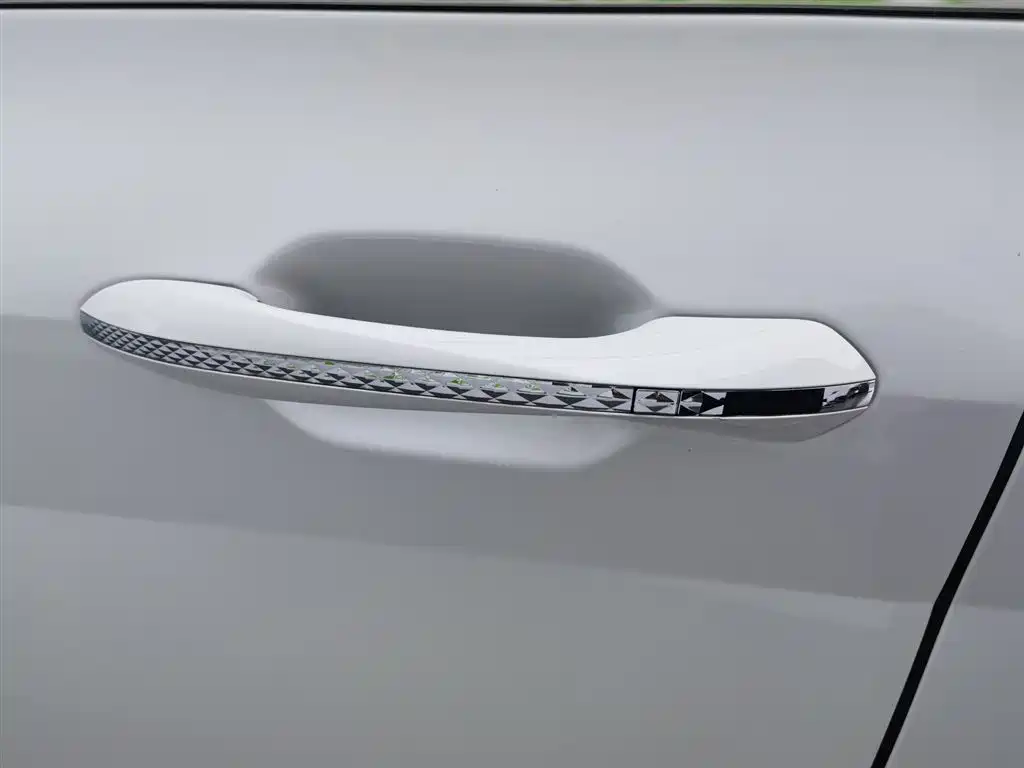 Hyundai Custo 2023 — фото 18